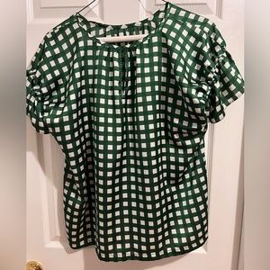 Green and white short sleeve blouse